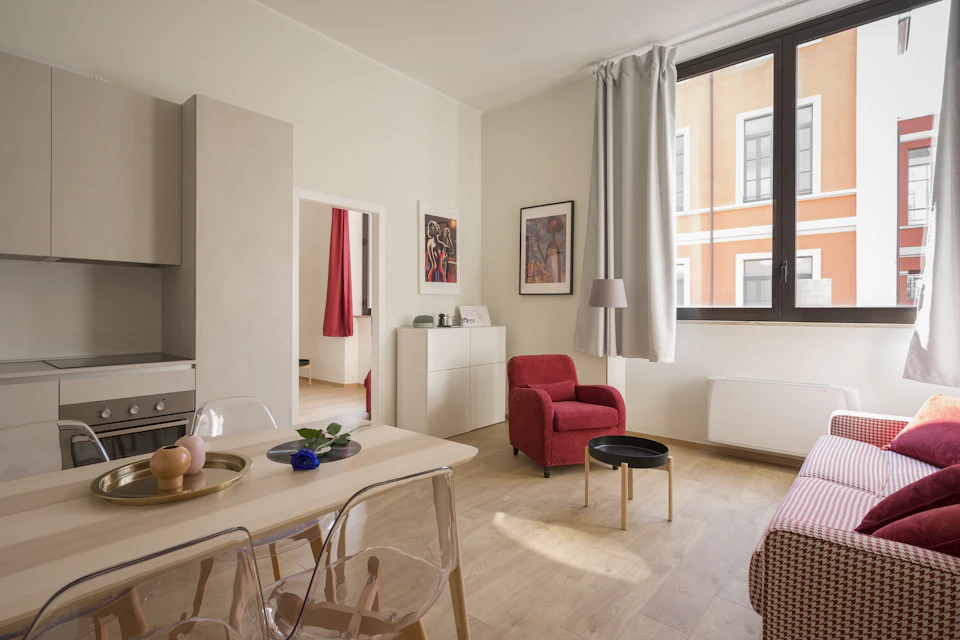 Tidy room filled with furnitures