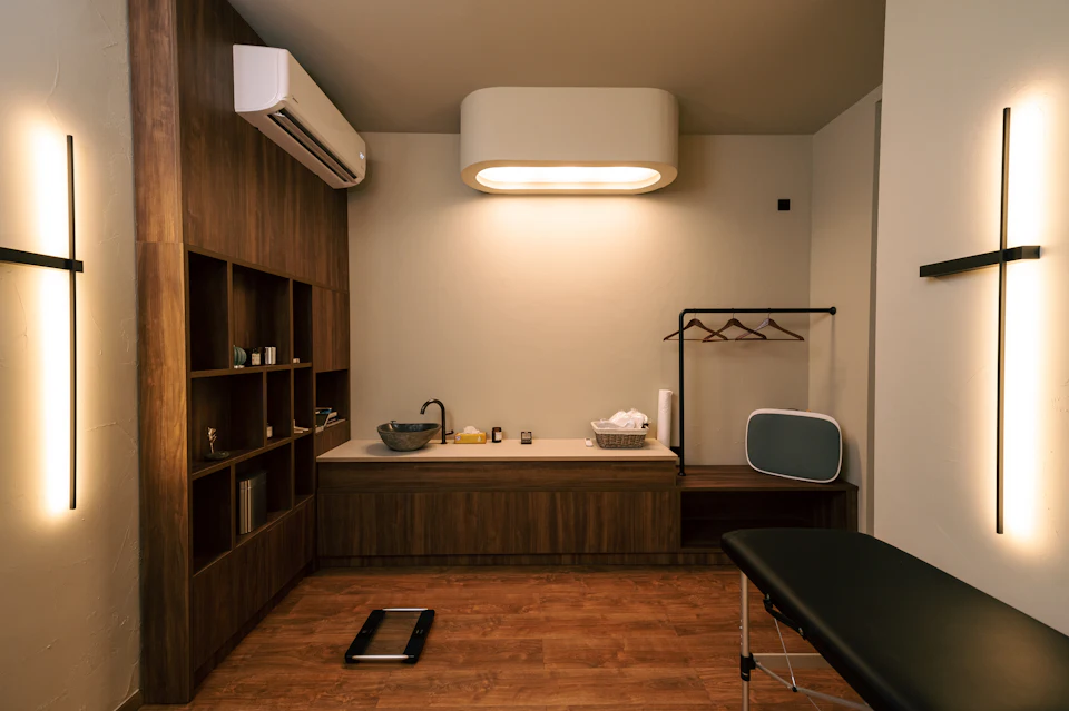 A room with a desk and a chair